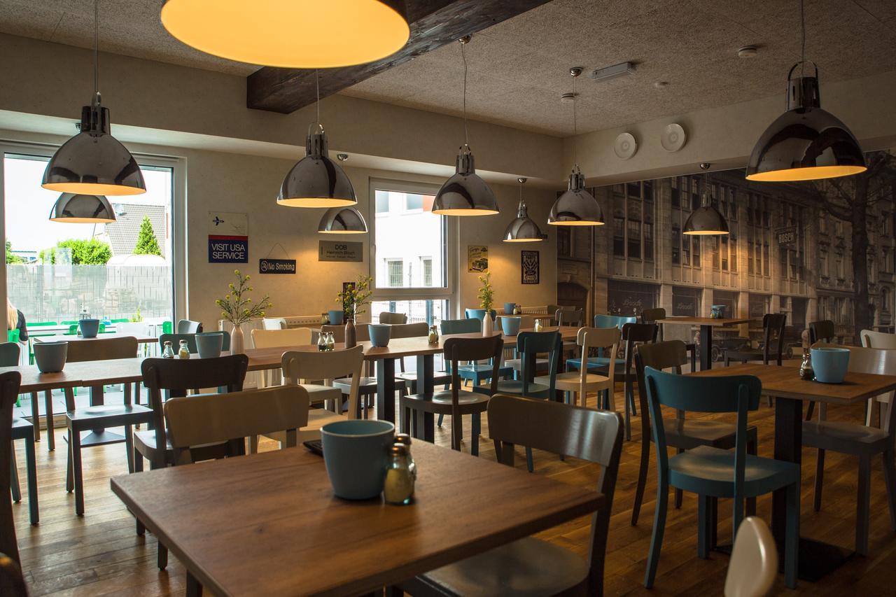 Hotel Traumfabrik Buettelborn Bagian luar foto